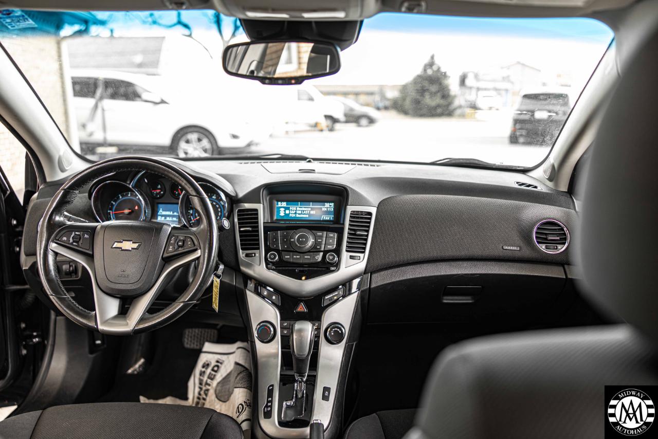 Chevrolet Cruze  2012