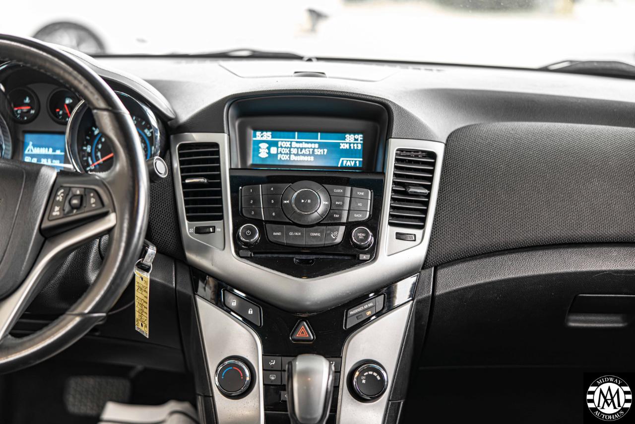 Chevrolet Cruze  2012