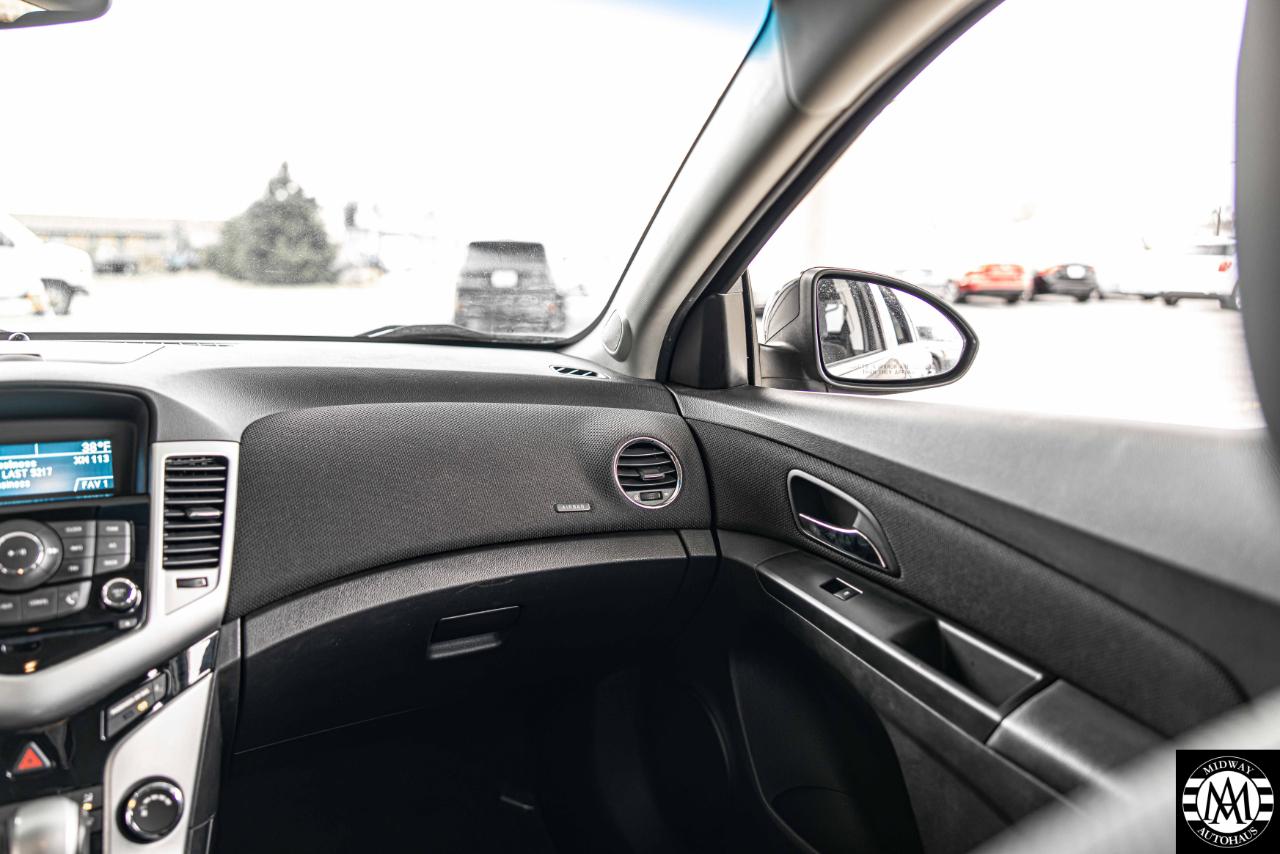 Chevrolet Cruze  2012