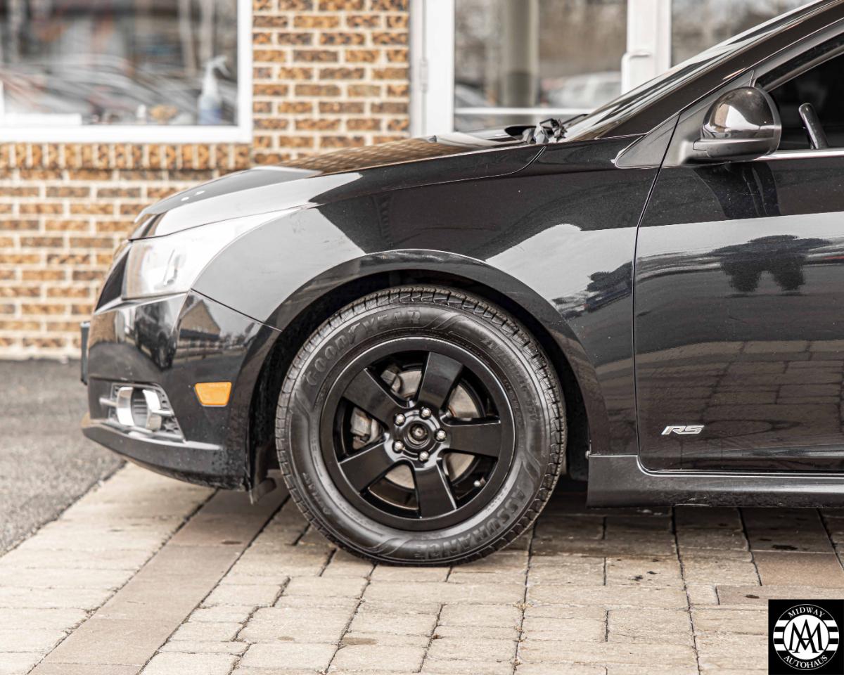 Chevrolet Cruze  2012