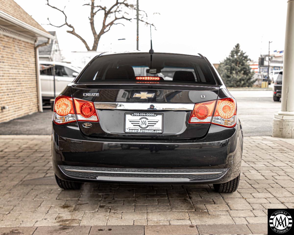 Chevrolet Cruze  2012