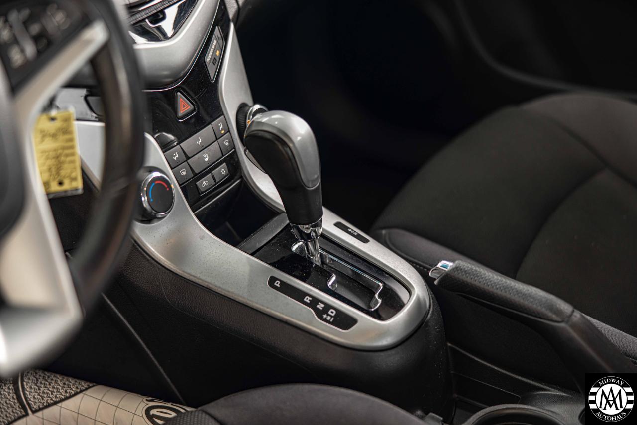 Chevrolet Cruze  2012