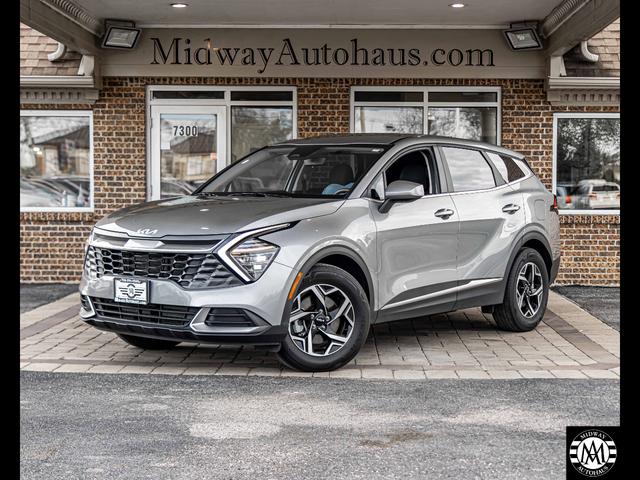 Gray 2024 Kia Sportage SUV / Crossover Front-Wheel Drive Automatic