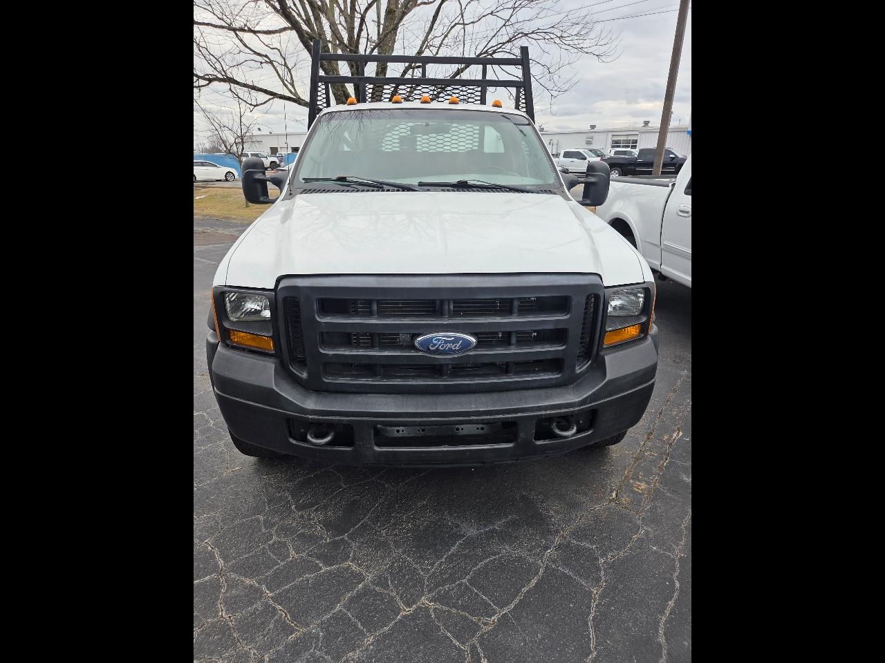 2006 Ford F-550 Regular Cab 2WD DRW