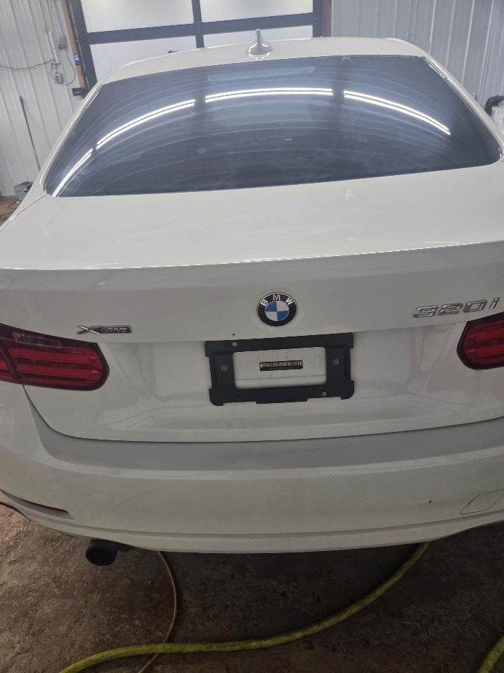 BMW 3-Series 320i xDrive 2014