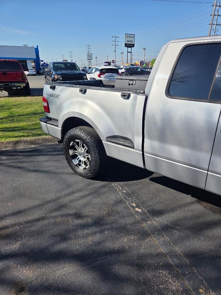 Ford F-150 STX SuperCab Flareside 2WD 2004