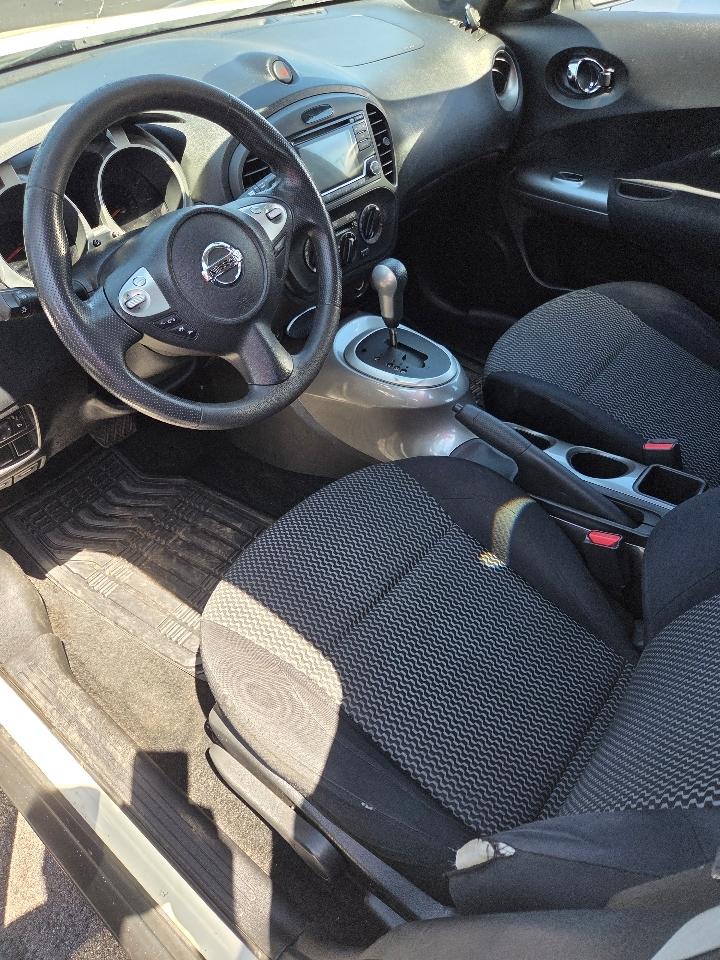 Nissan Juke S FWD 2015