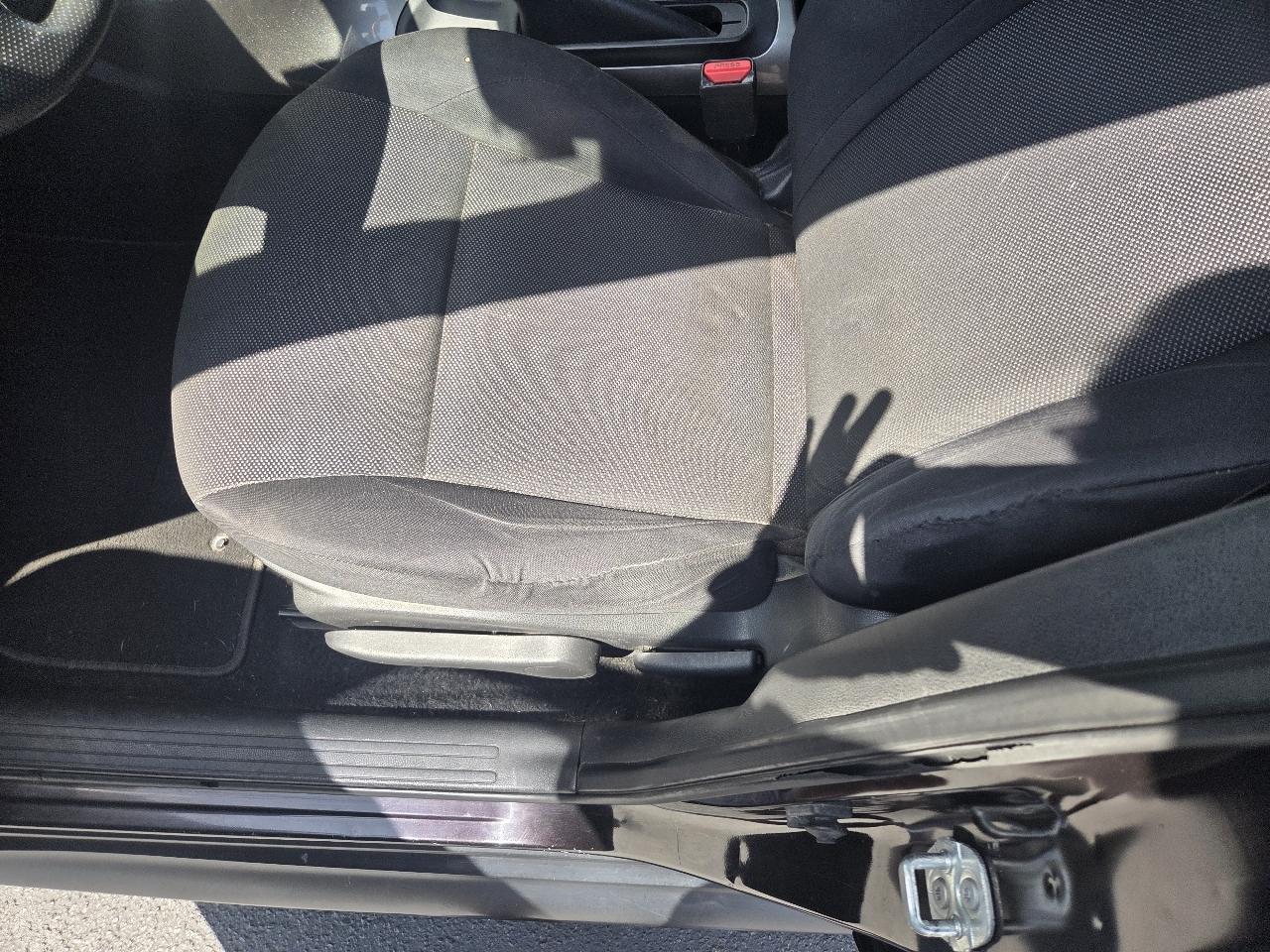 Nissan Juke S FWD 2014