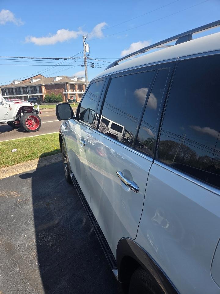 Nissan Armada SV 2WD 2017