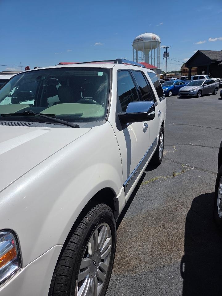 Lincoln Navigator 2WD 2014