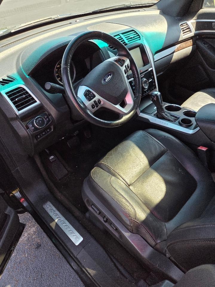Ford Explorer XLT 4WD 2016