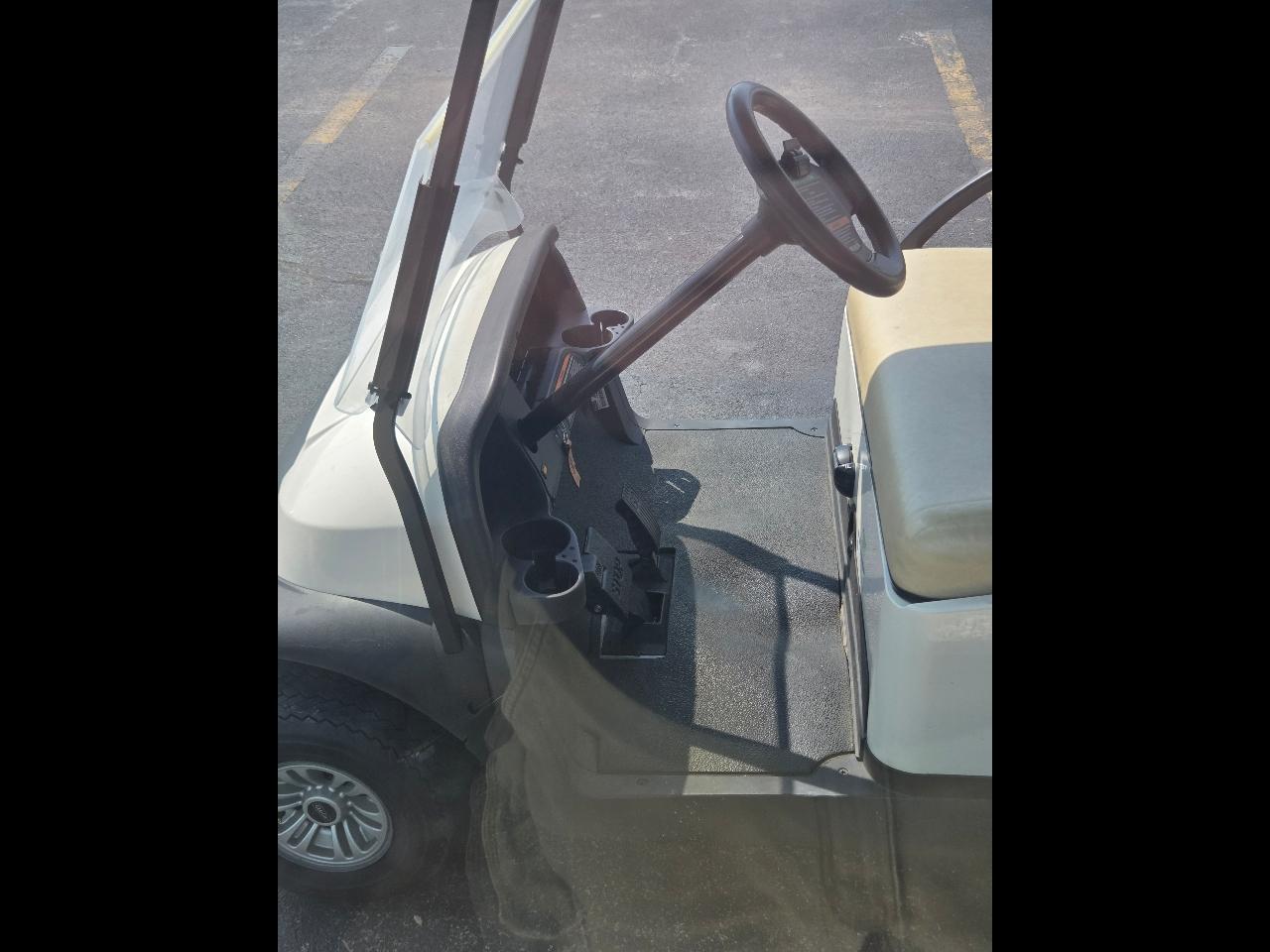 2021 Club Car Golf Cart 