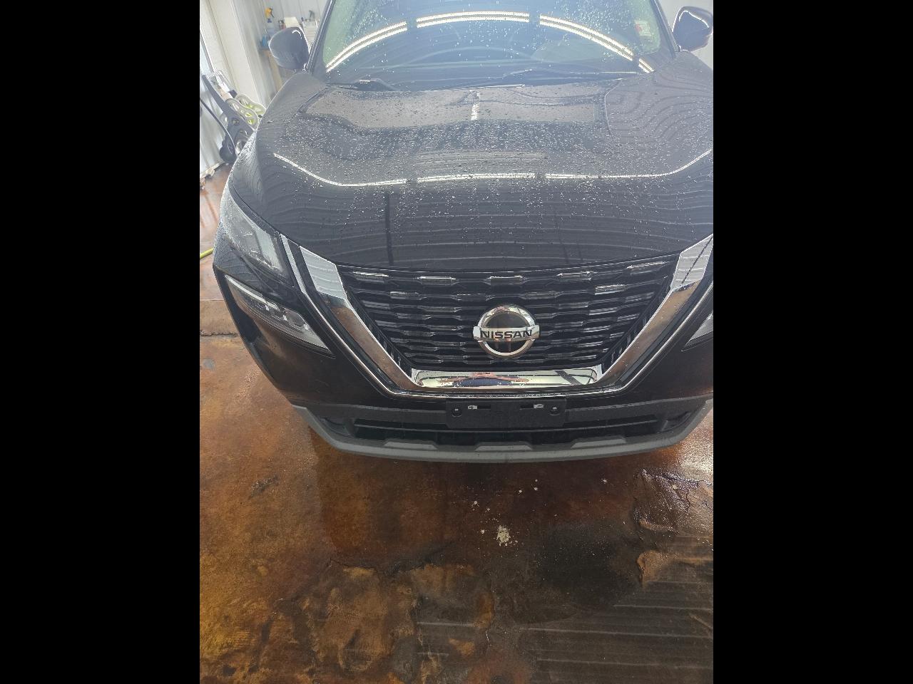 2021 Nissan Rogue SV FWD's photo