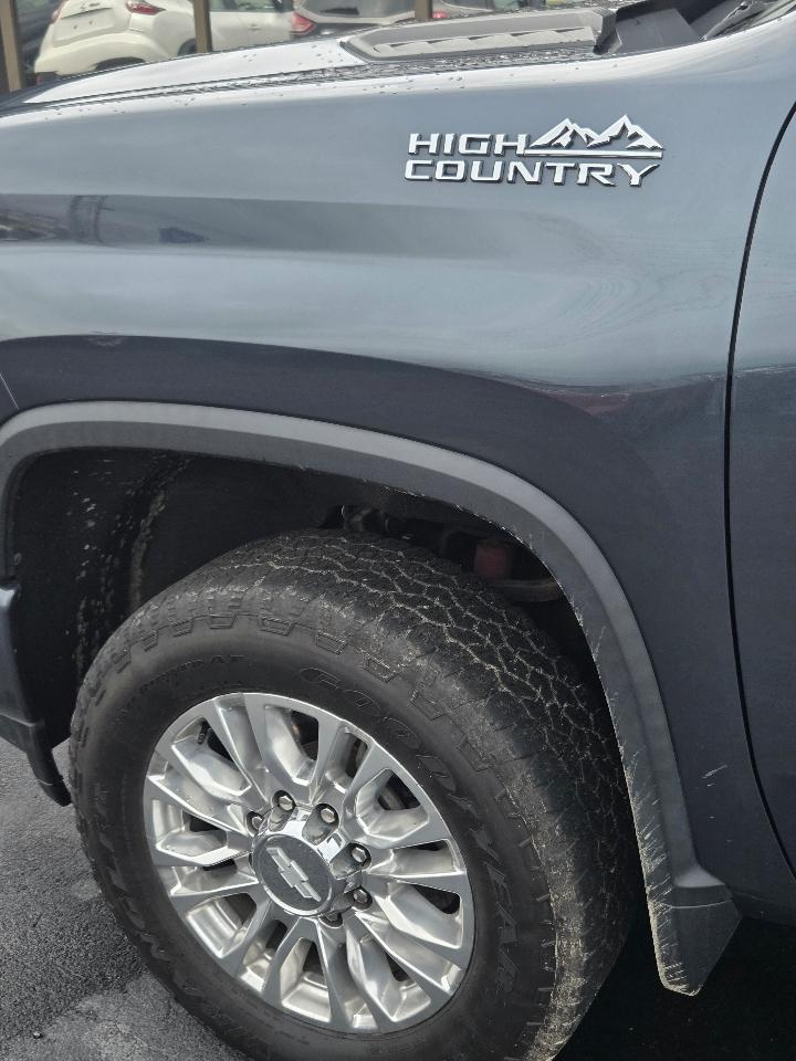 Chevrolet Silverado 2500HD High Country Crew Cab Long Box 4WD 2020