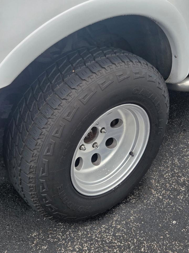 Ford F-150 XL SuperCab Short Bed 4WD 1999