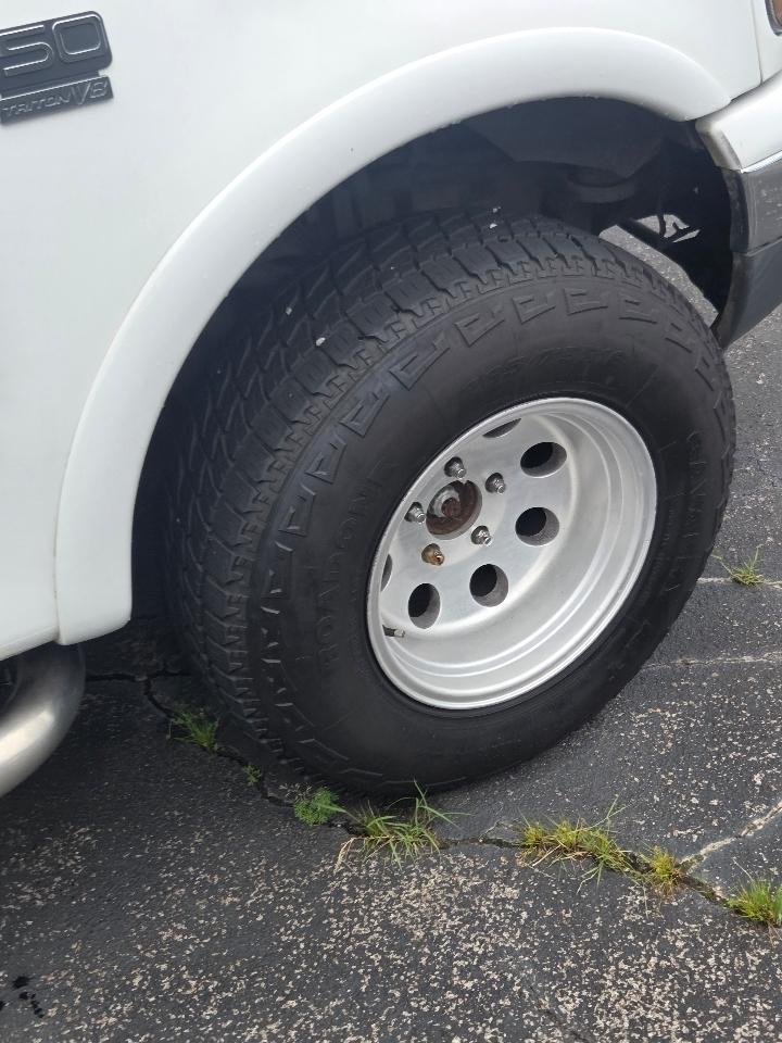 Ford F-150 XL SuperCab Short Bed 4WD 1999