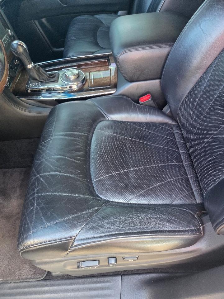 Infiniti QX56 4WD 2011