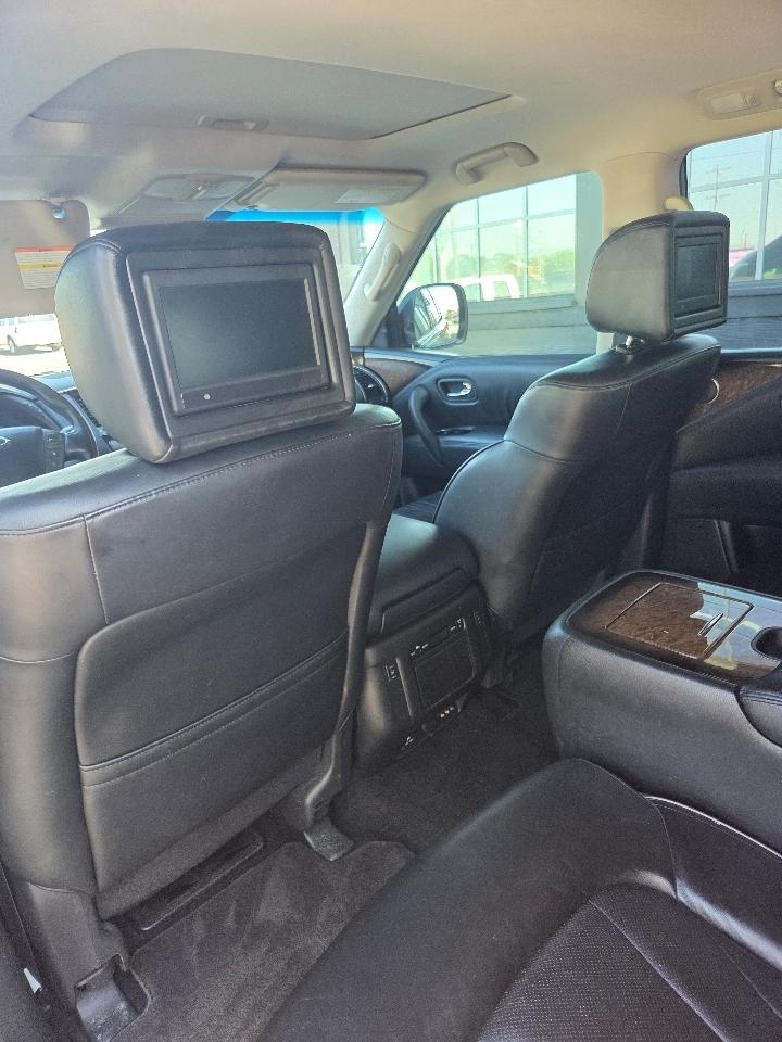 Infiniti QX56 4WD 2011
