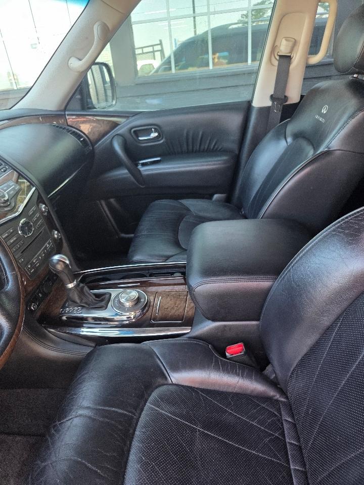 Infiniti QX56 4WD 2011