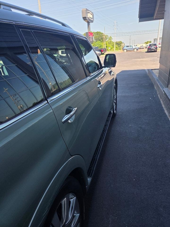 Infiniti QX56 4WD 2011