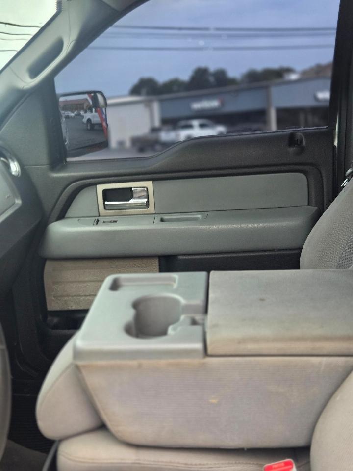 Ford F-150 XL SuperCrew 6.5-ft. Bed 4WD 2011
