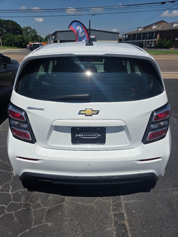 Chevrolet Sonic FL Auto Hatchback 2019