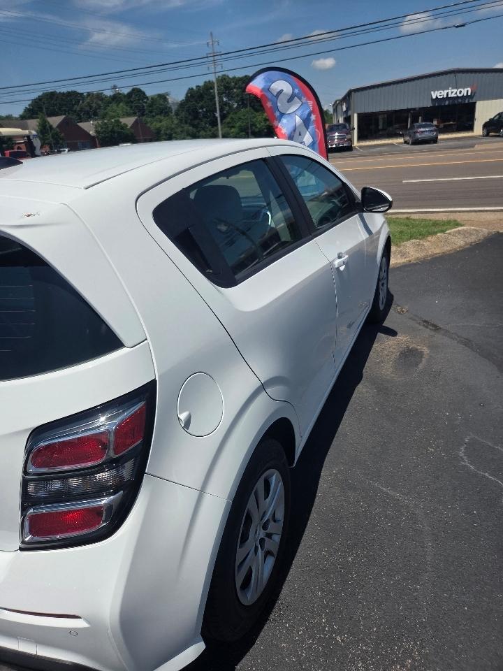 Chevrolet Sonic FL Auto Hatchback 2019