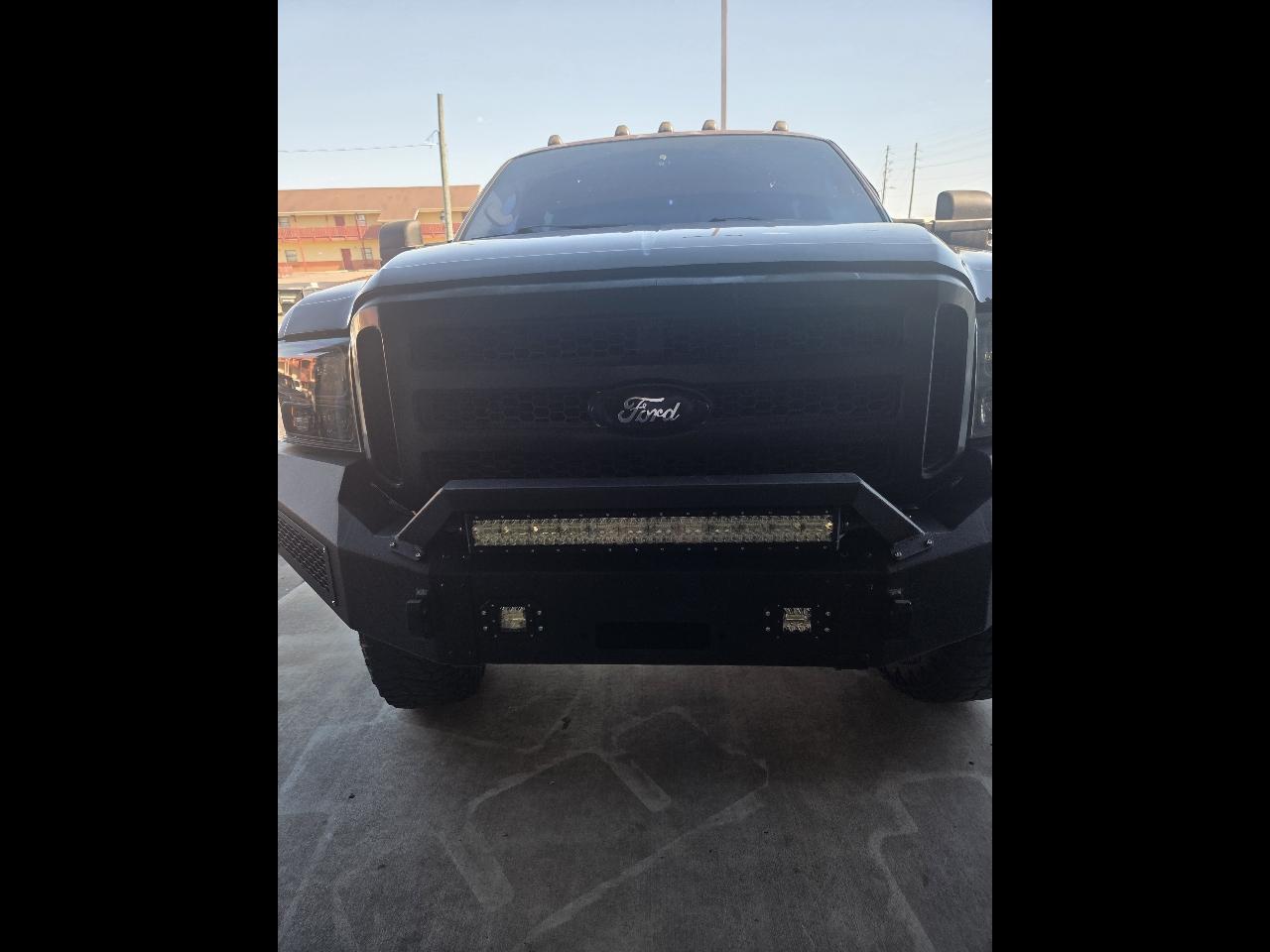 Ford F-250 SD XL Crew Cab 4WD 2006