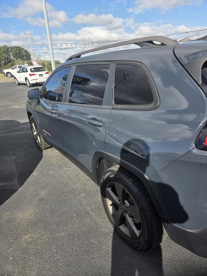 Jeep Cherokee Latitude 4WD 2016