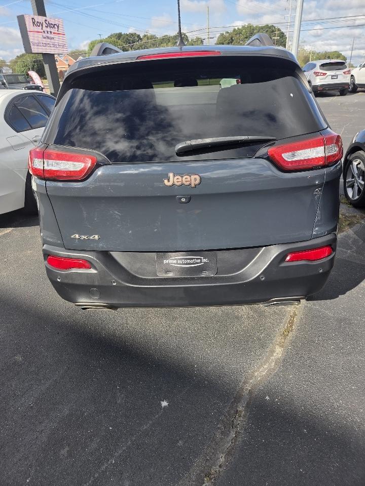 Jeep Cherokee Latitude 4WD 2016
