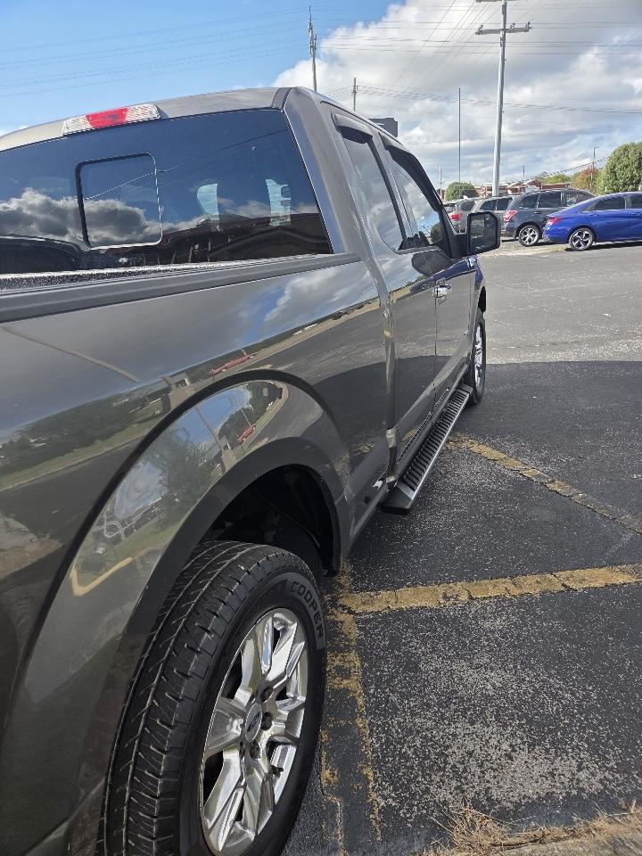 Ford F-150 XL SuperCab 8-ft. 2WD 2016