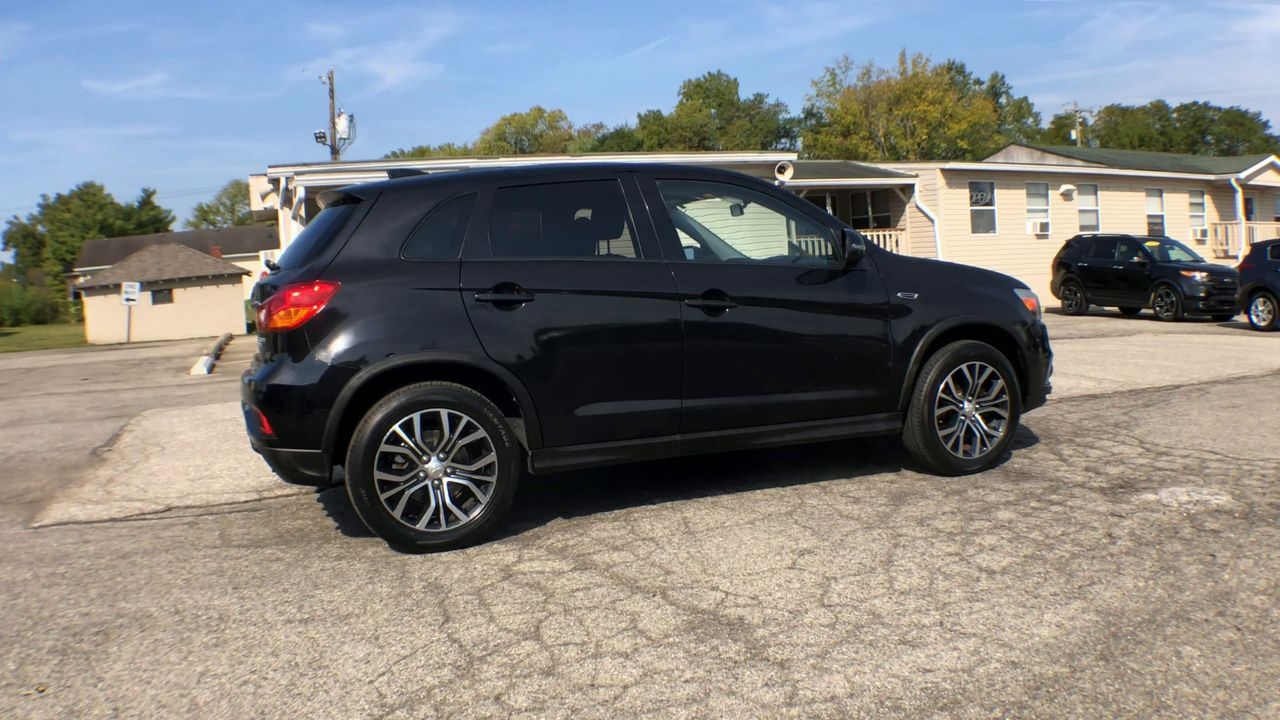 Mitsubishi Outlander Sport ES 2.0 CVT 2019