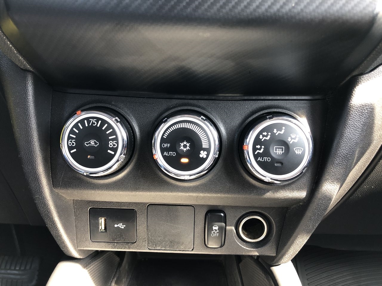 Mitsubishi Outlander Sport ES 2.0 CVT 2019