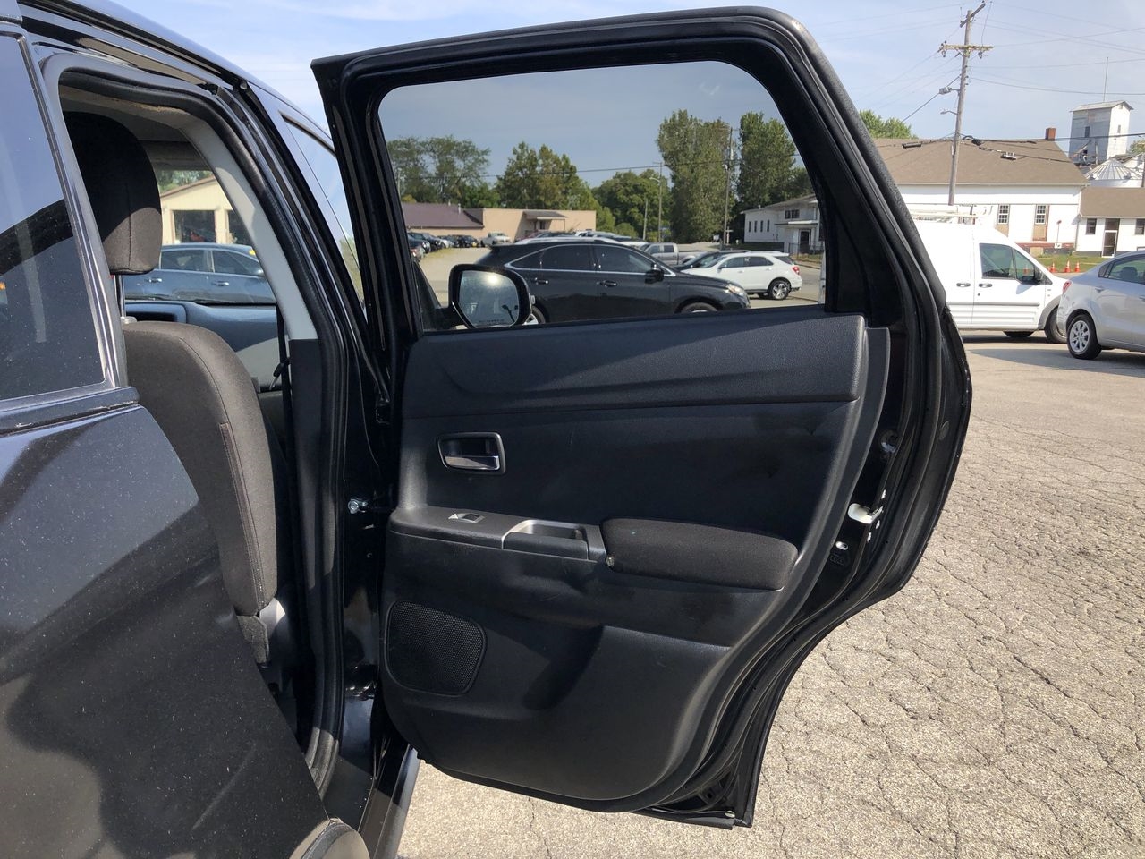 Mitsubishi Outlander Sport ES 2.0 CVT 2019