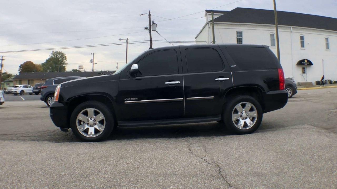 GMC Yukon 2WD 4dr 1500 SLT 2011