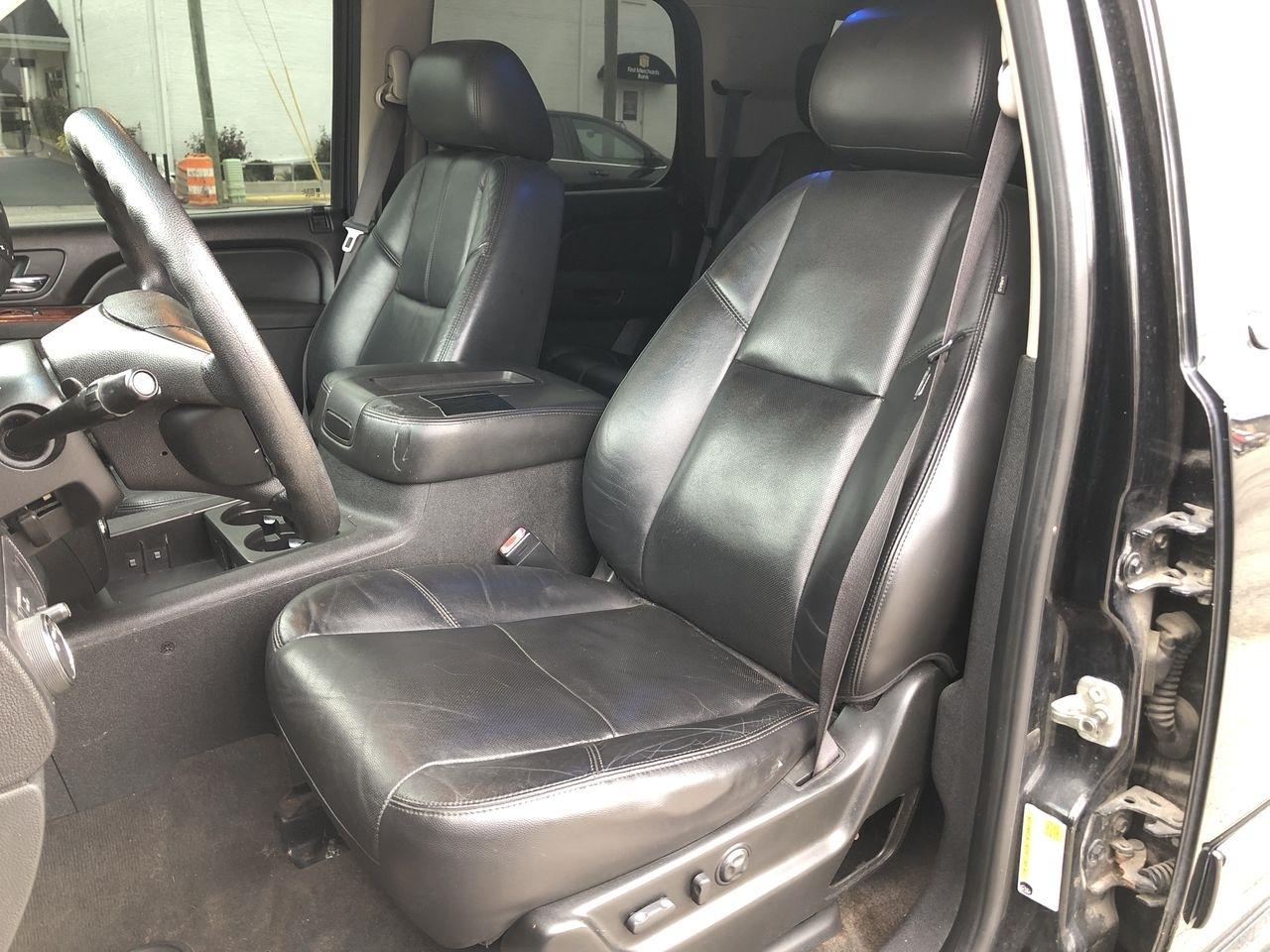 GMC Yukon 2WD 4dr 1500 SLT 2011