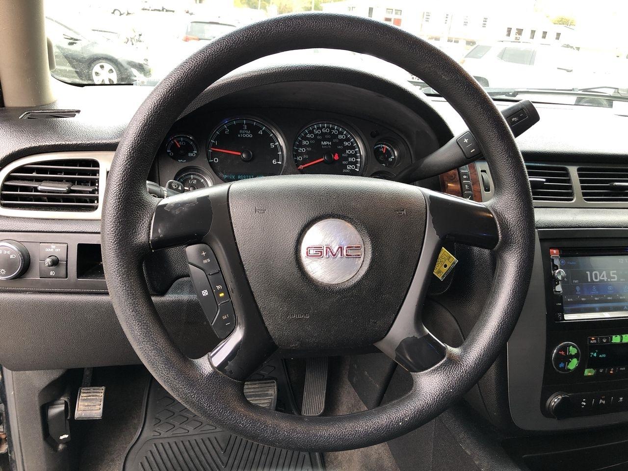 GMC Yukon 2WD 4dr 1500 SLT 2011