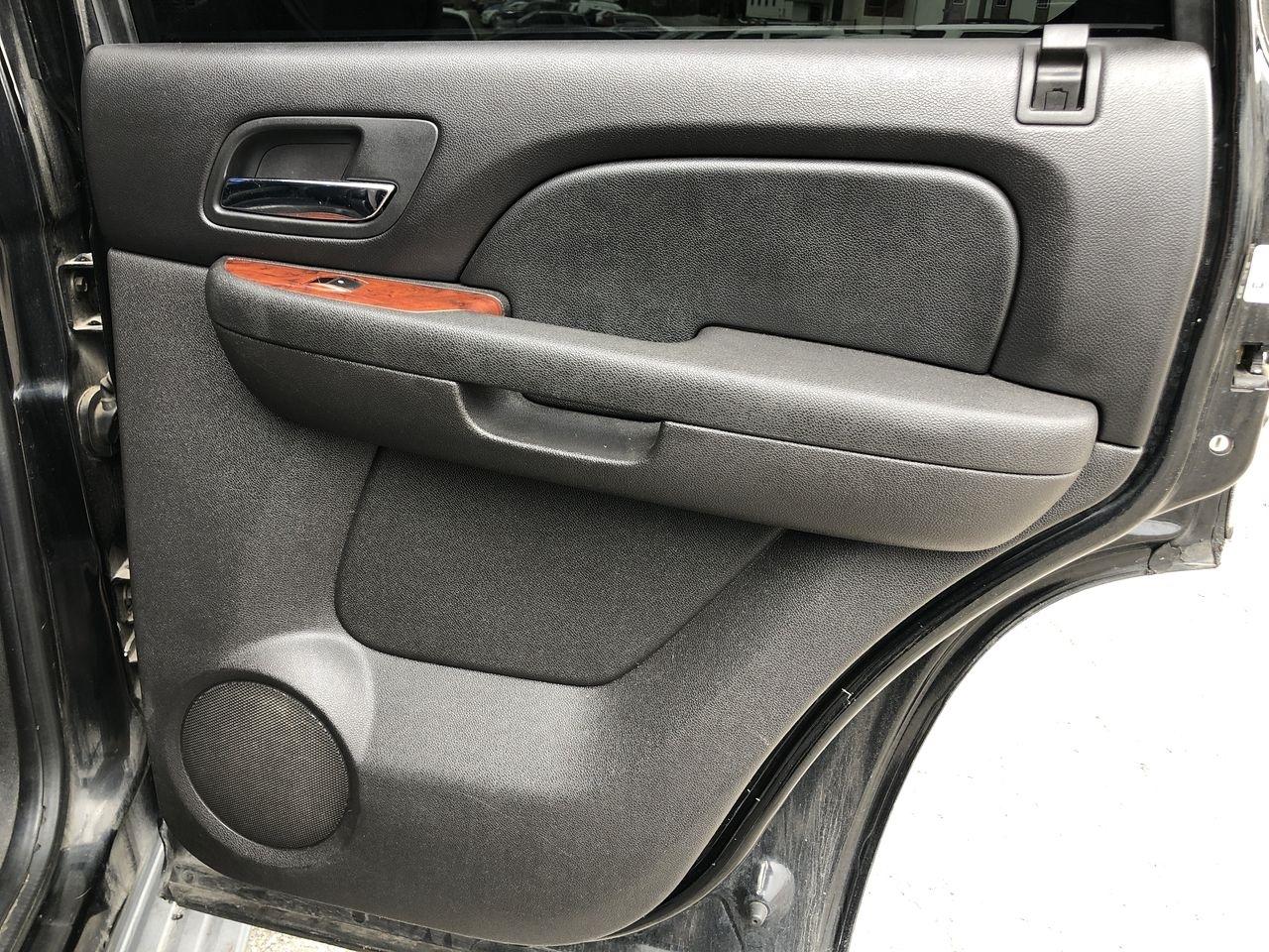 GMC Yukon 2WD 4dr 1500 SLT 2011