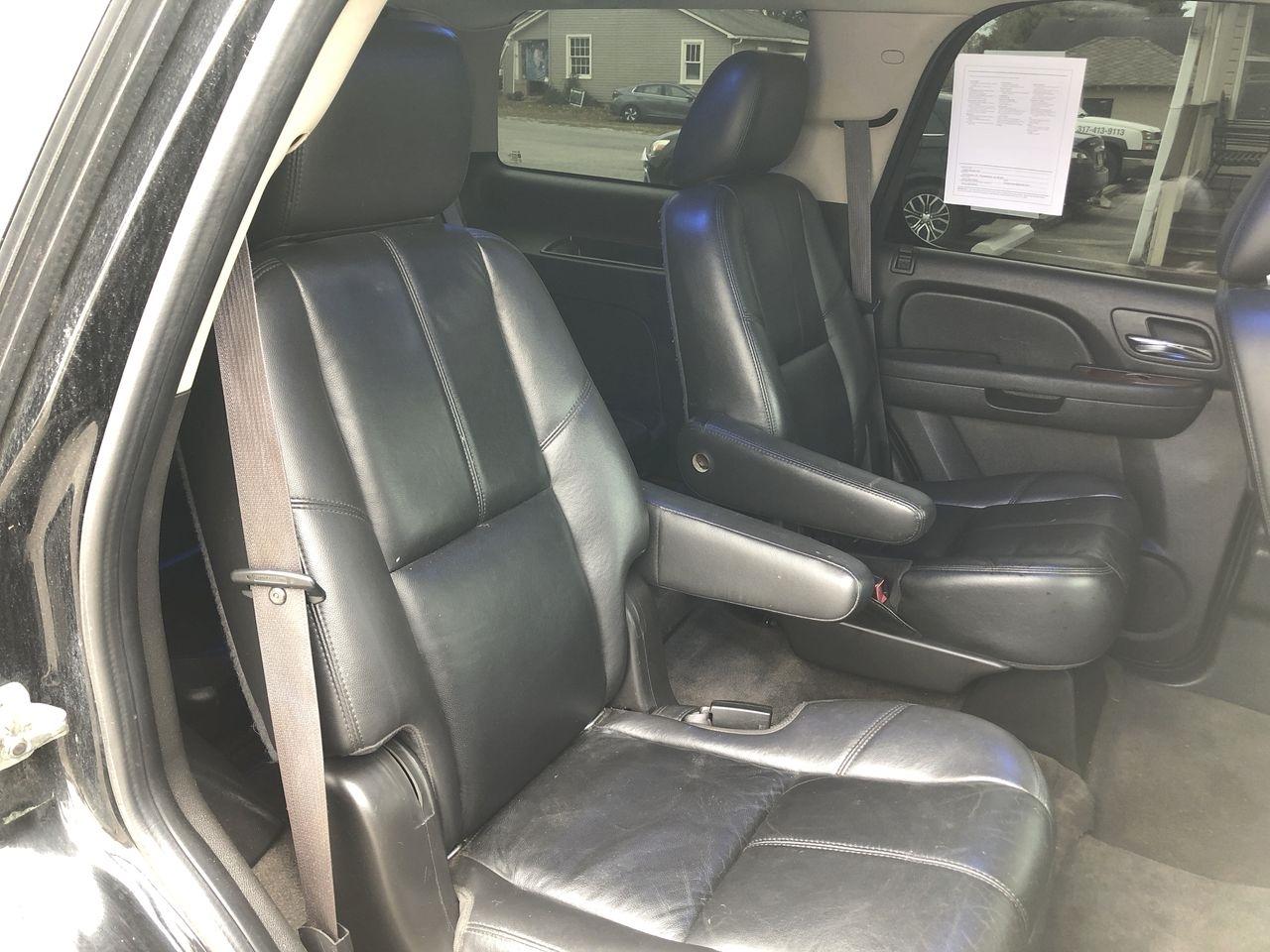 GMC Yukon 2WD 4dr 1500 SLT 2011