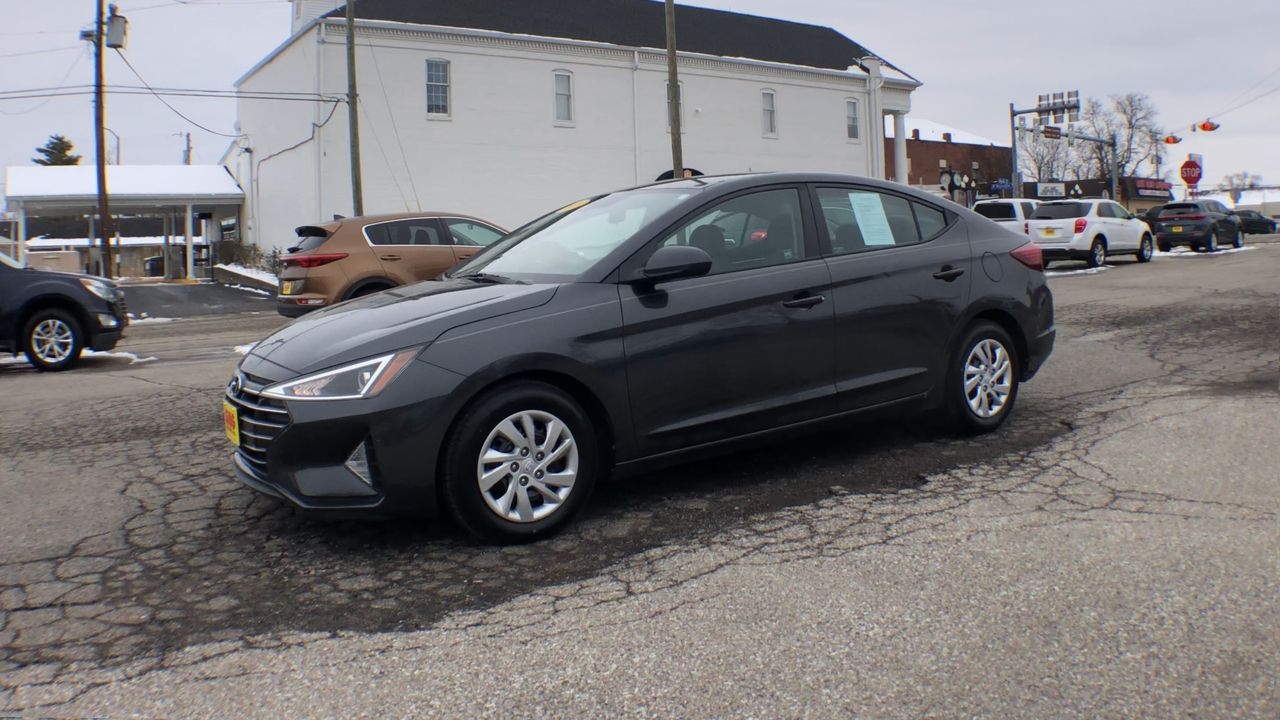 Hyundai Elantra SE IVT 2020