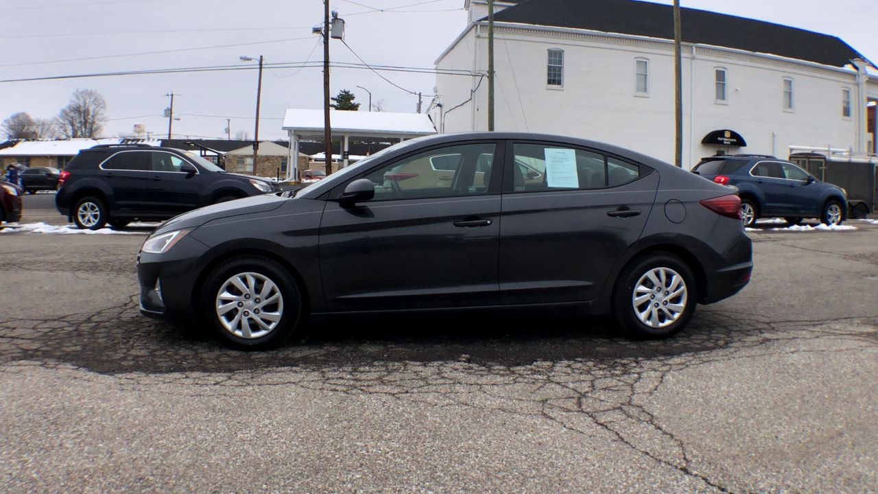 Hyundai Elantra SE IVT 2020