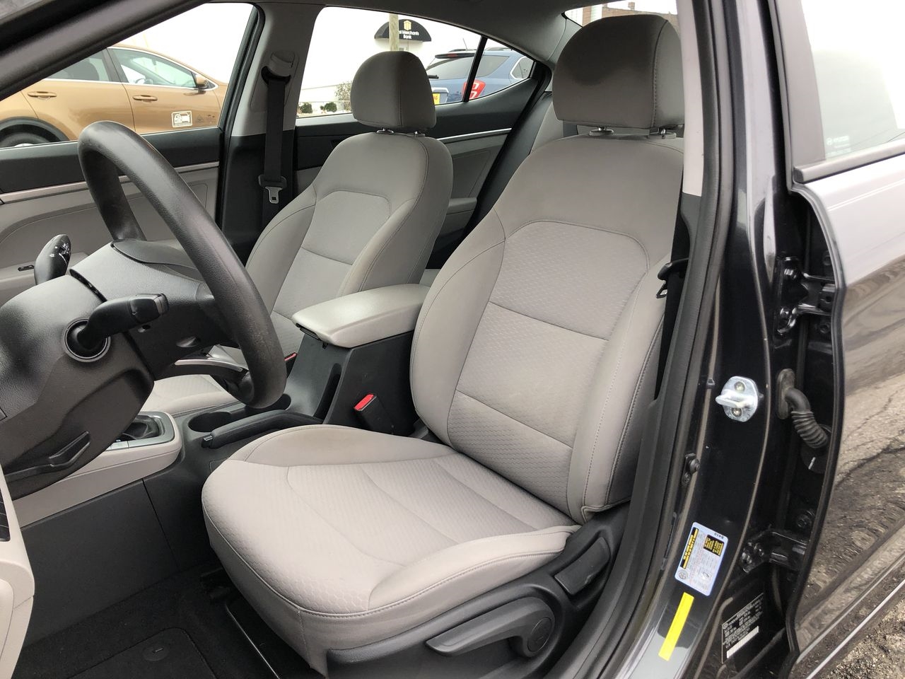 Hyundai Elantra SE IVT 2020