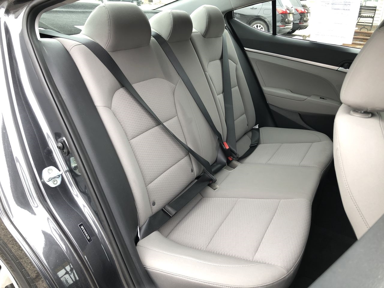 Hyundai Elantra SE IVT 2020