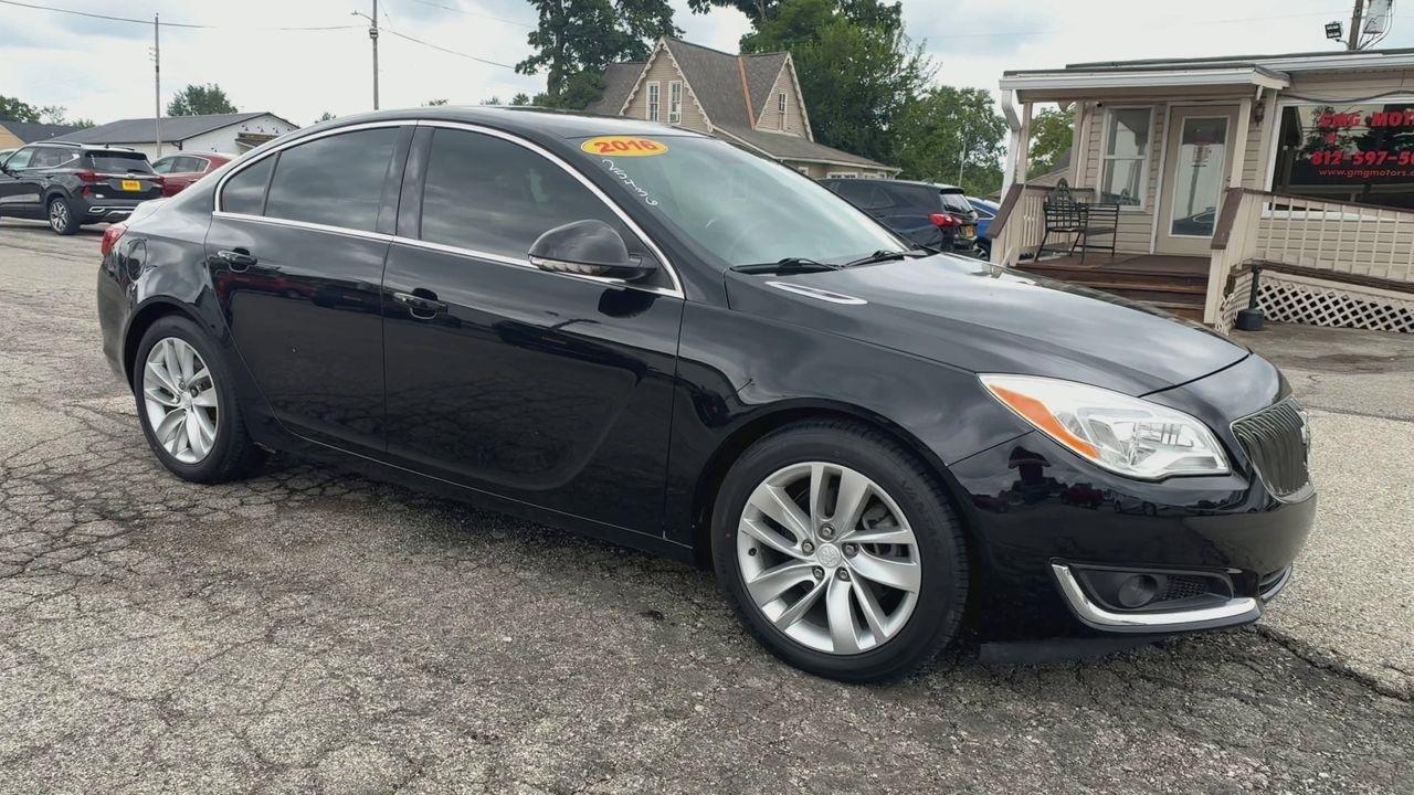 Buick Regal 4dr Sdn Premium II FWD 2016