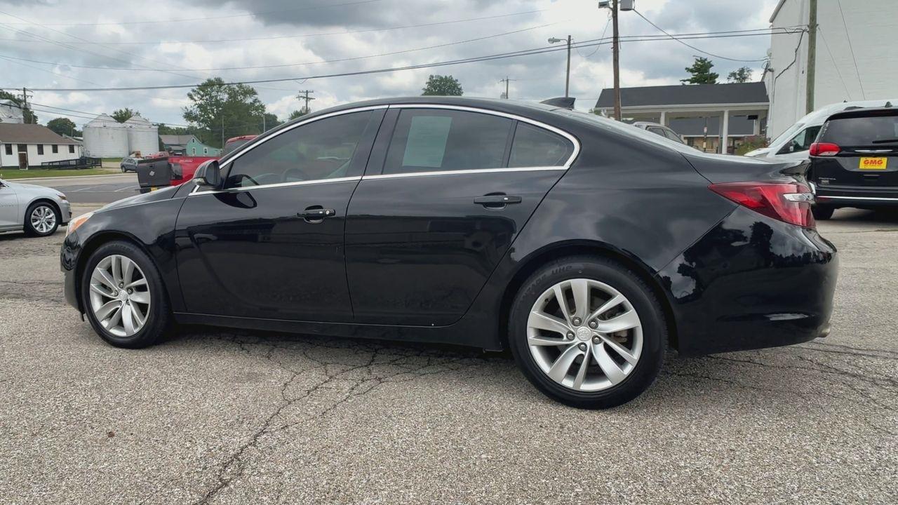 Buick Regal 4dr Sdn Premium II FWD 2016