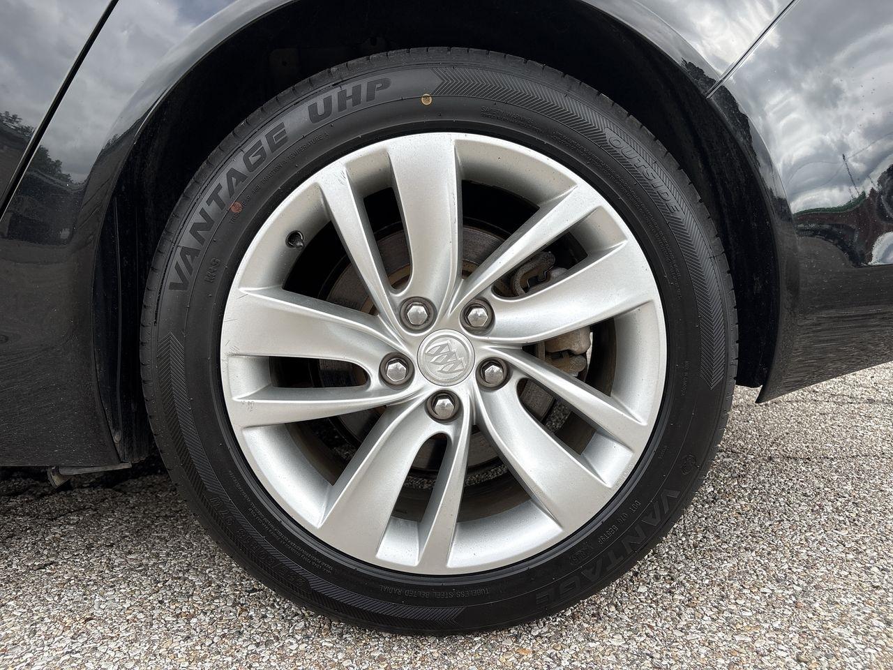 Buick Regal 4dr Sdn Premium II FWD 2016