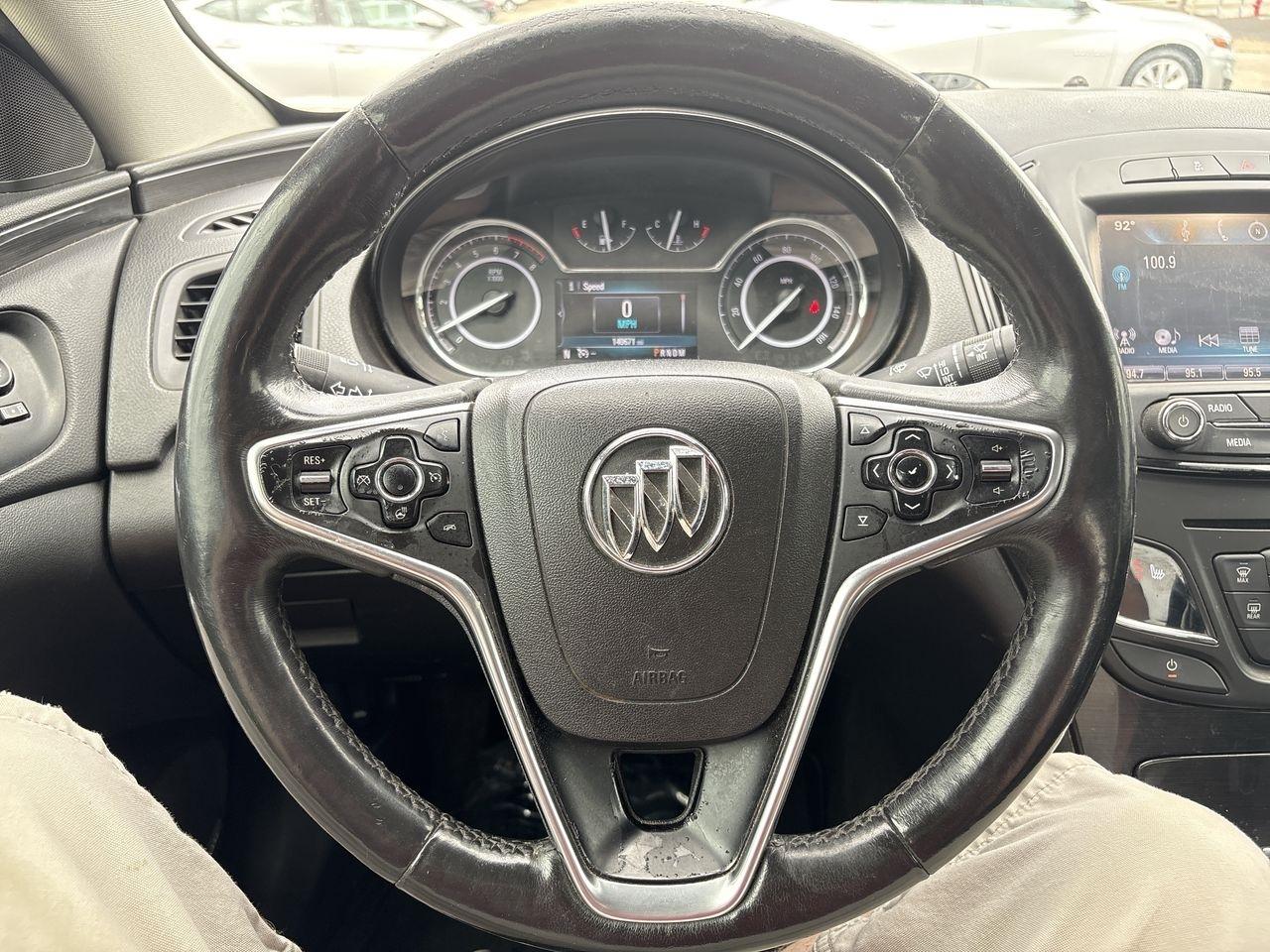 Buick Regal 4dr Sdn Premium II FWD 2016