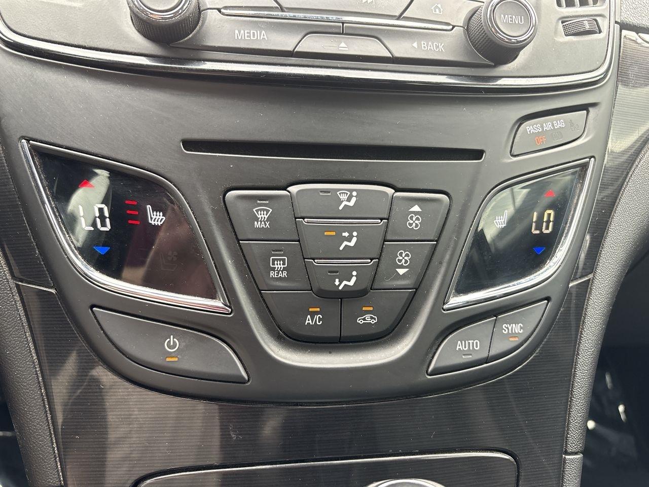 Buick Regal 4dr Sdn Premium II FWD 2016