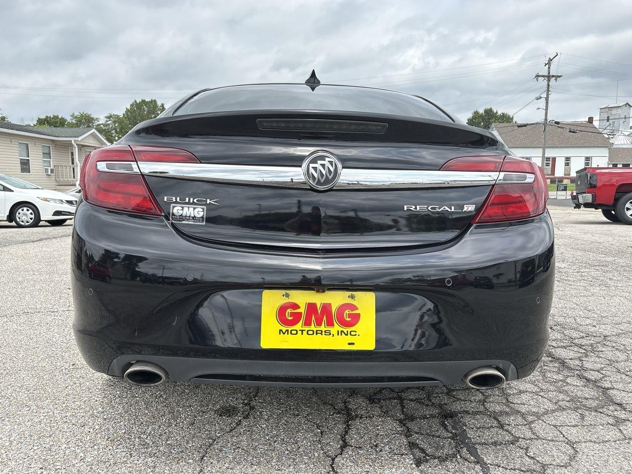 Buick Regal 4dr Sdn Premium II FWD 2016