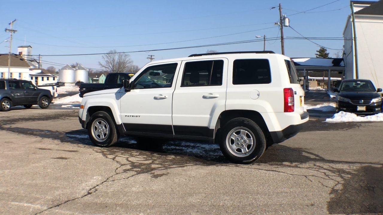 Jeep Patriot FWD 4dr Sport 2016